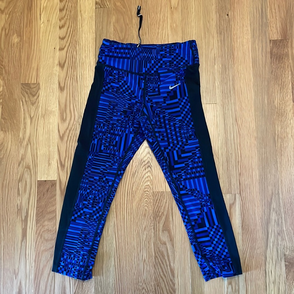 Nike running tight